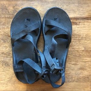 Black Men’s size 11 Chacos